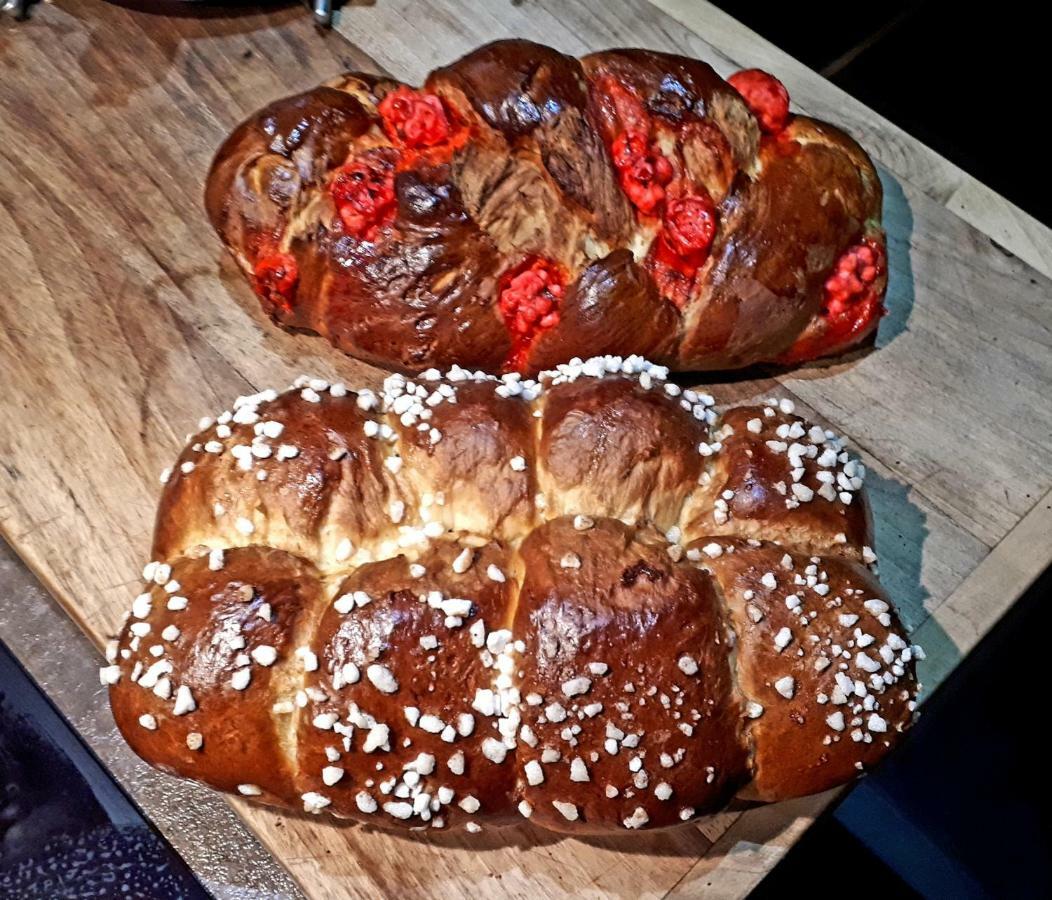 Gite Du Cafe Truchet Saint-Pancrace  Bagian luar foto