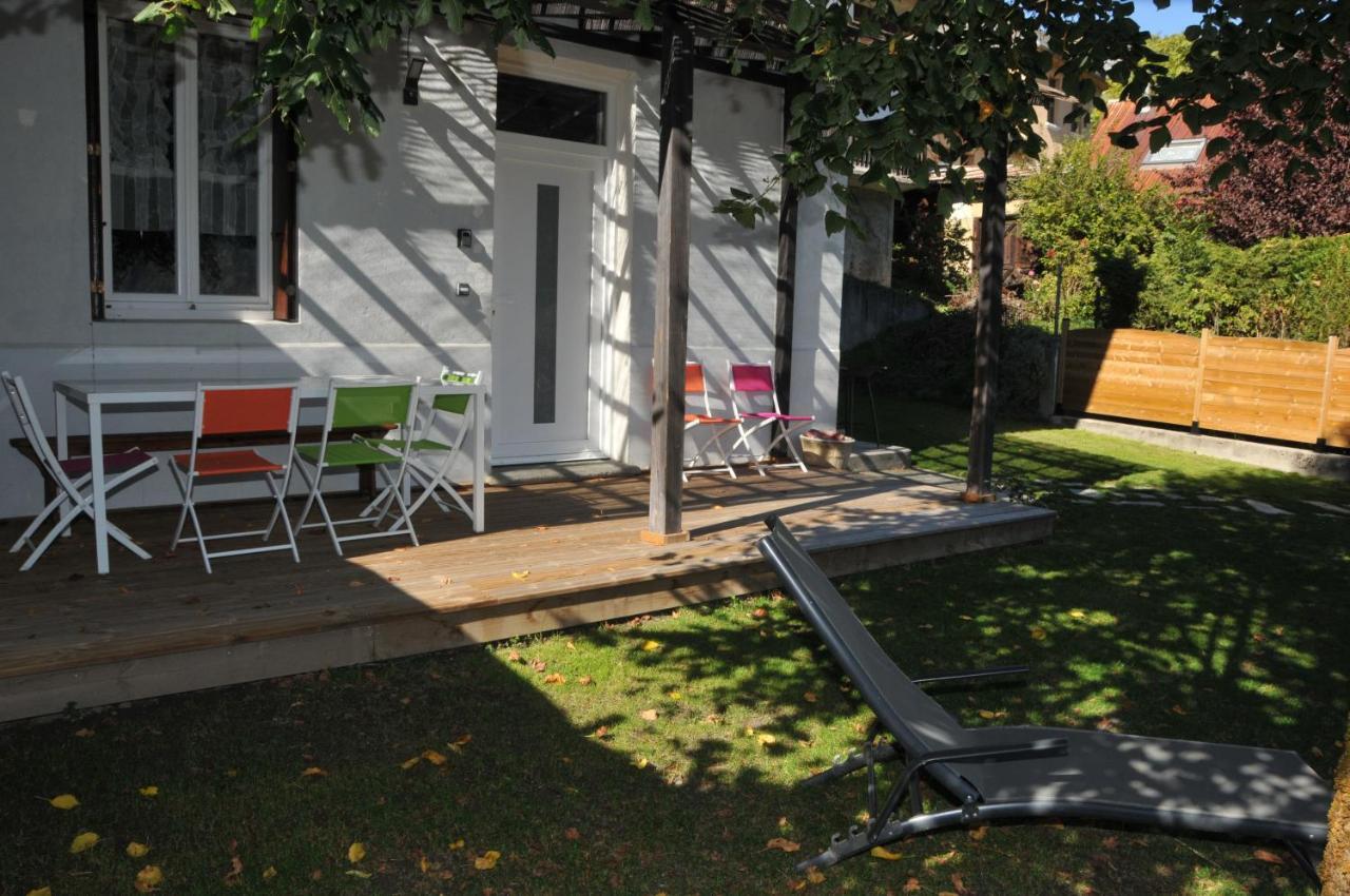 Gite Du Cafe Truchet Saint-Pancrace  Bagian luar foto